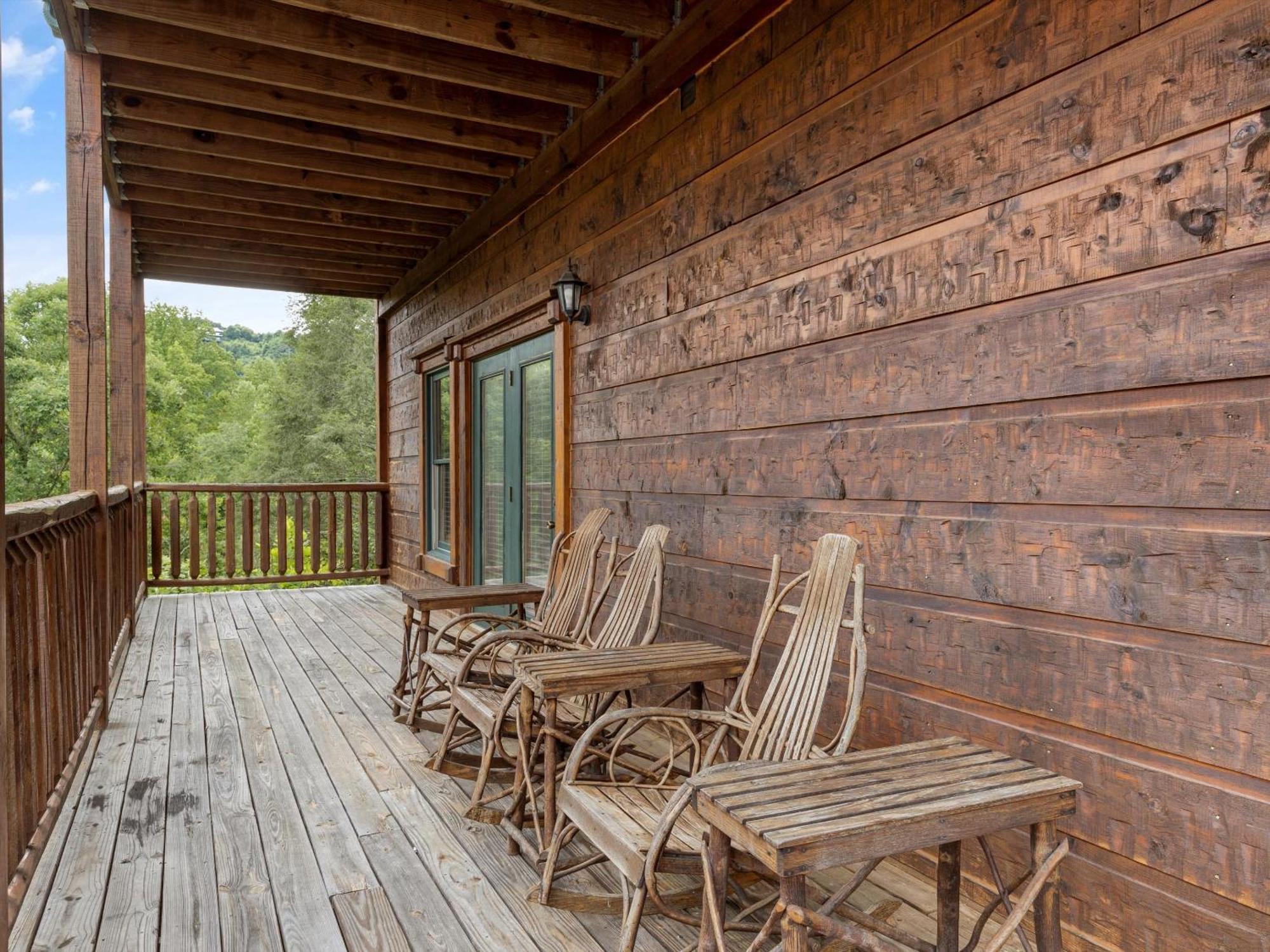 The Great Escape Ii, 5 Bedrooms, Sleeps 17, Game Room, Pool Access, Theater Gatlinburg Kültér fotó