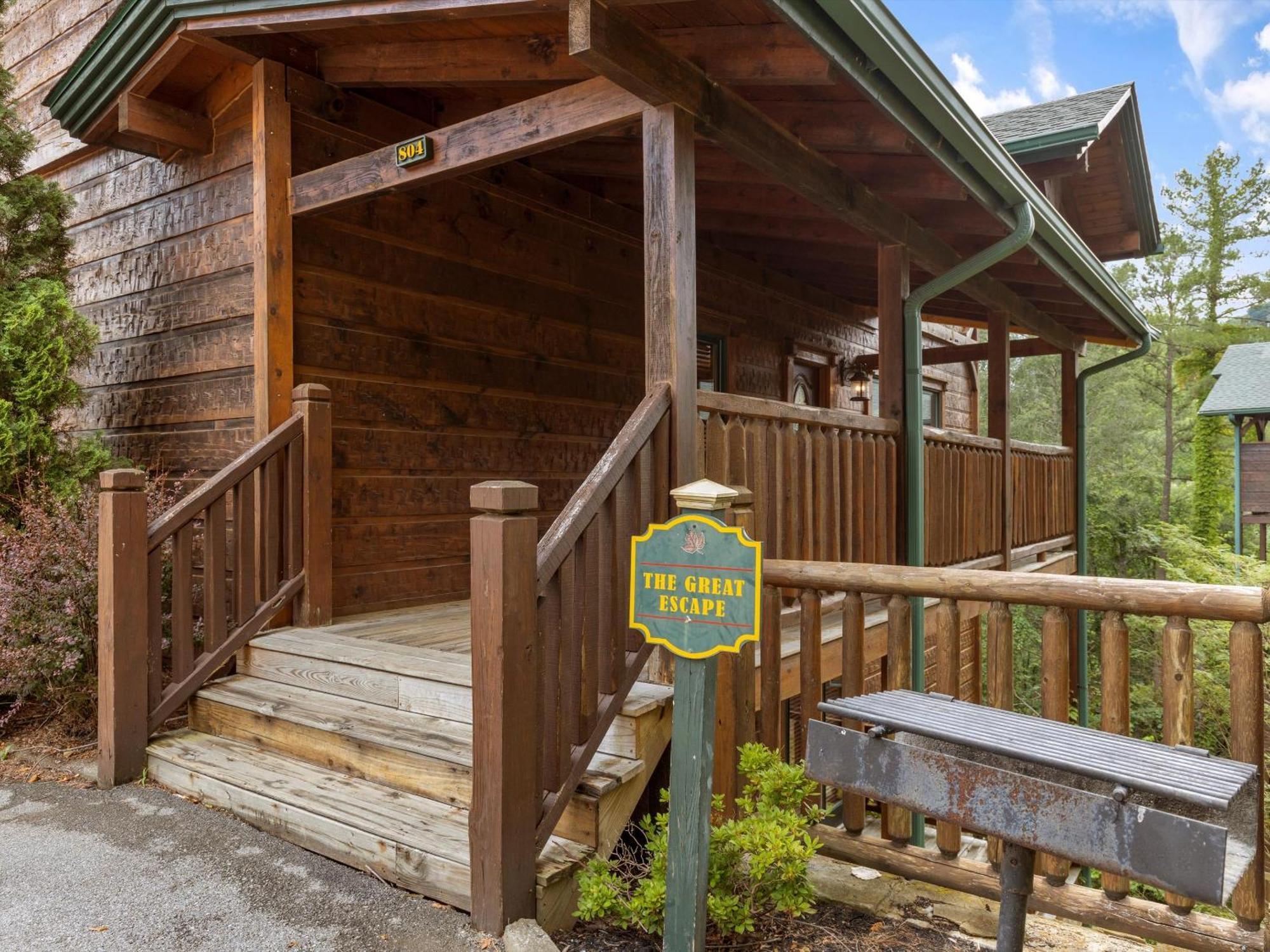 The Great Escape Ii, 5 Bedrooms, Sleeps 17, Game Room, Pool Access, Theater Gatlinburg Kültér fotó
