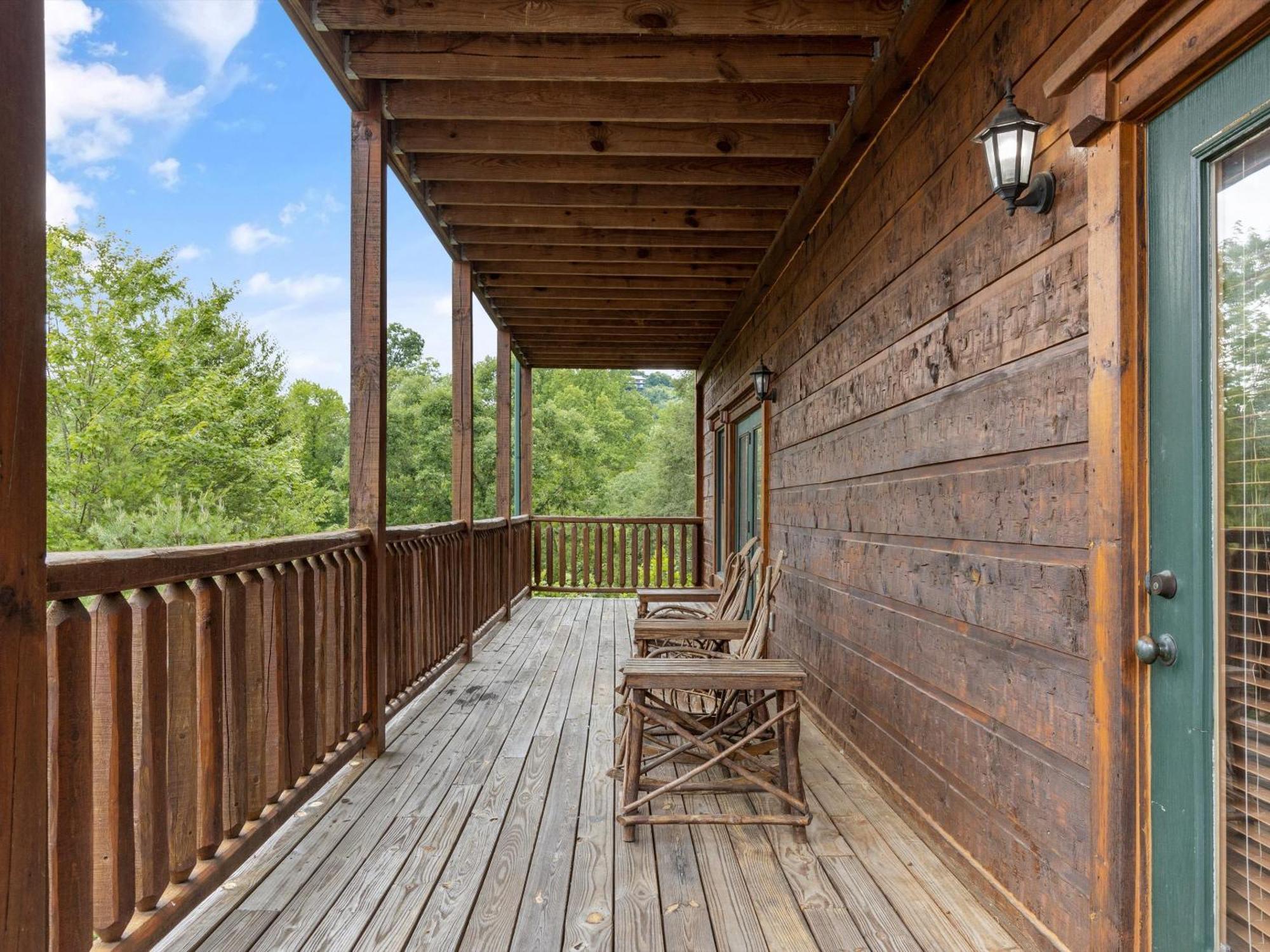 The Great Escape Ii, 5 Bedrooms, Sleeps 17, Game Room, Pool Access, Theater Gatlinburg Kültér fotó
